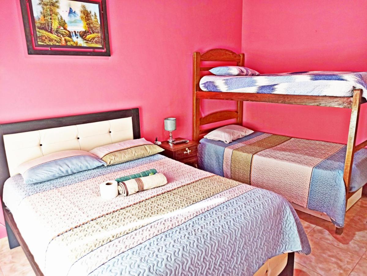 Bed and Breakfast Residencial Moroni - Alojamiento En Cochabamba Exteriér fotografie