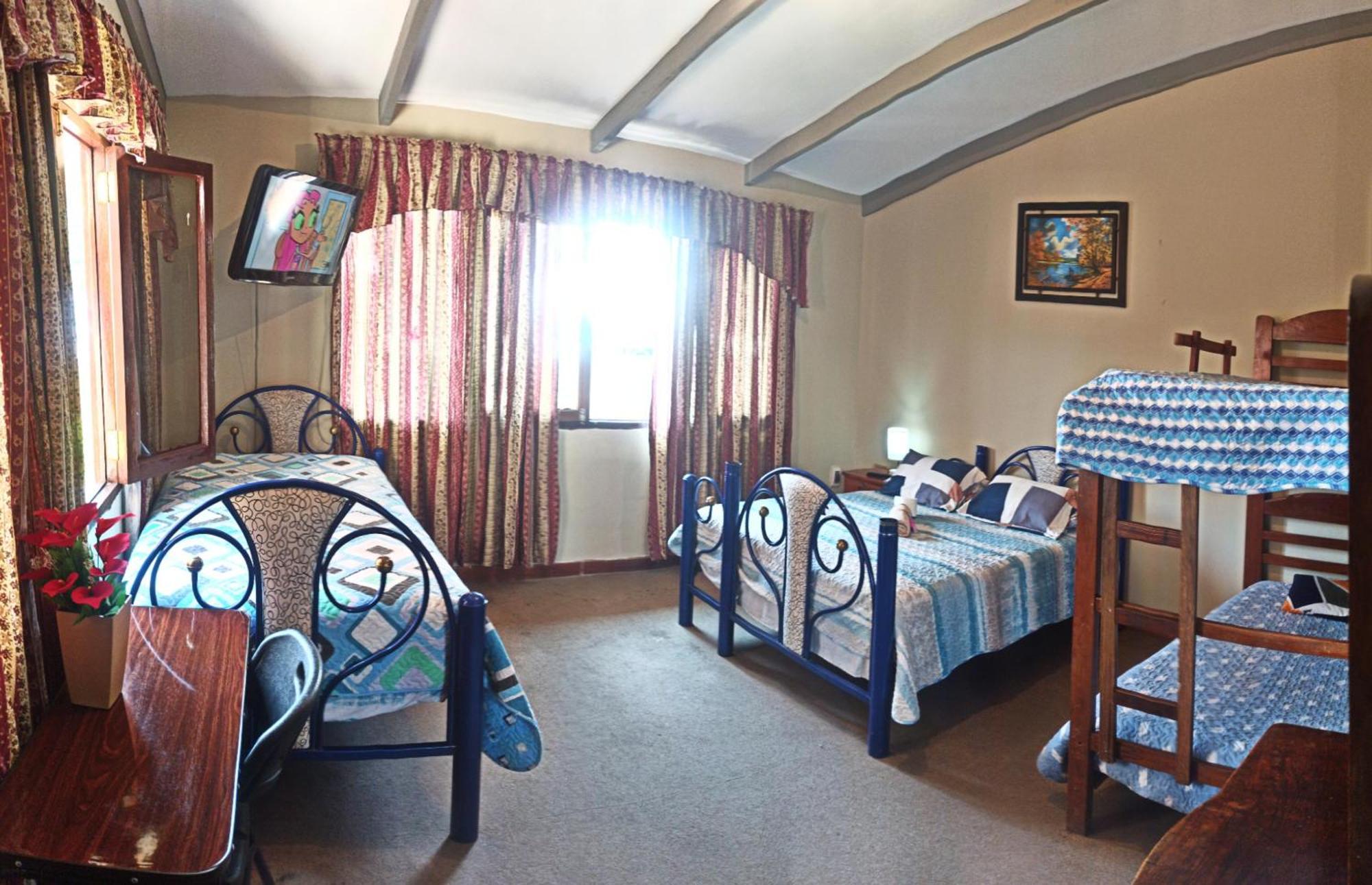 Bed and Breakfast Residencial Moroni - Alojamiento En Cochabamba Exteriér fotografie
